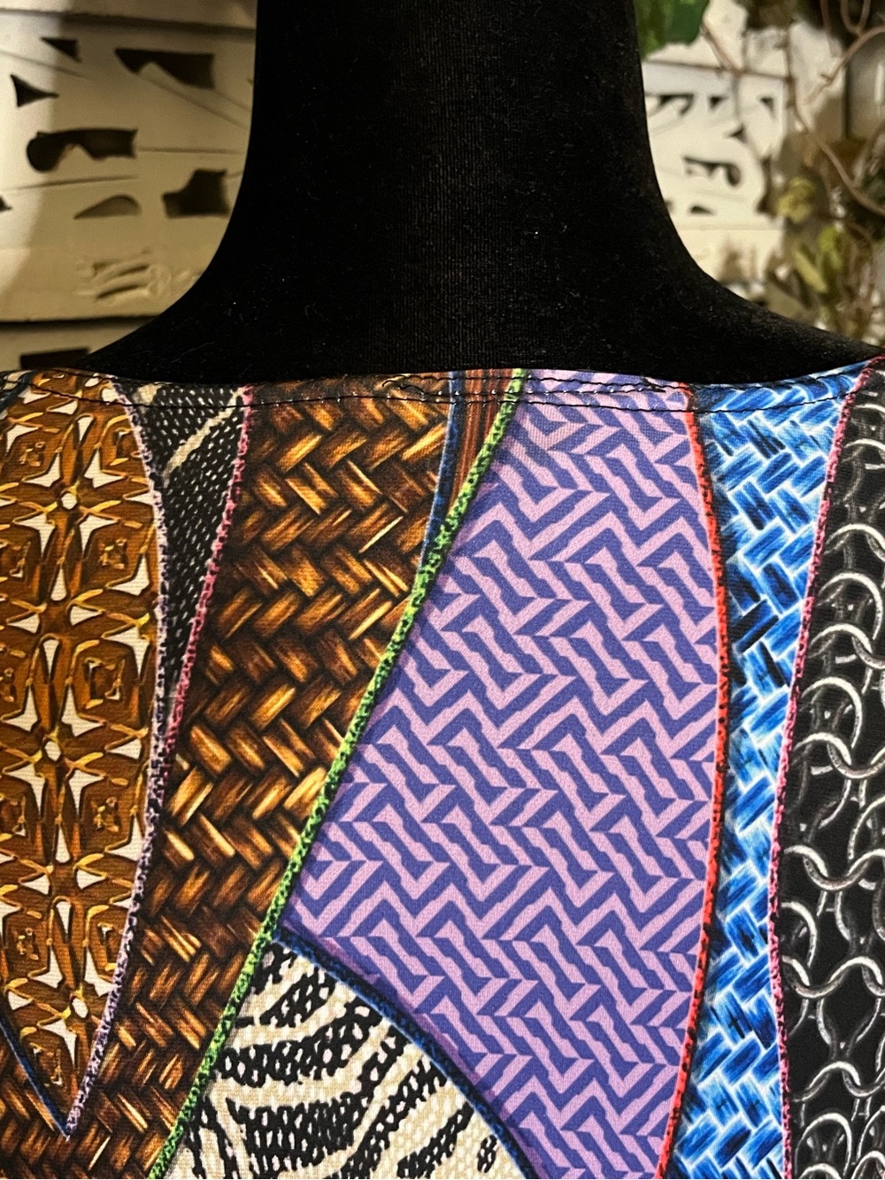 VALENTINA AMAZING MULTI-COLOR ABSTRACT PRINT MID-SLEEVES PLUS SIZE TOP - Picture 8 of 9